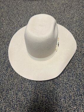 ROCKIN C by Cavender's cream,  Wool Felt Cowboy Western Hat, Women's
Size Medium